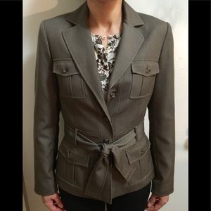 Tahari Classic Structured Blazer/fully lined
